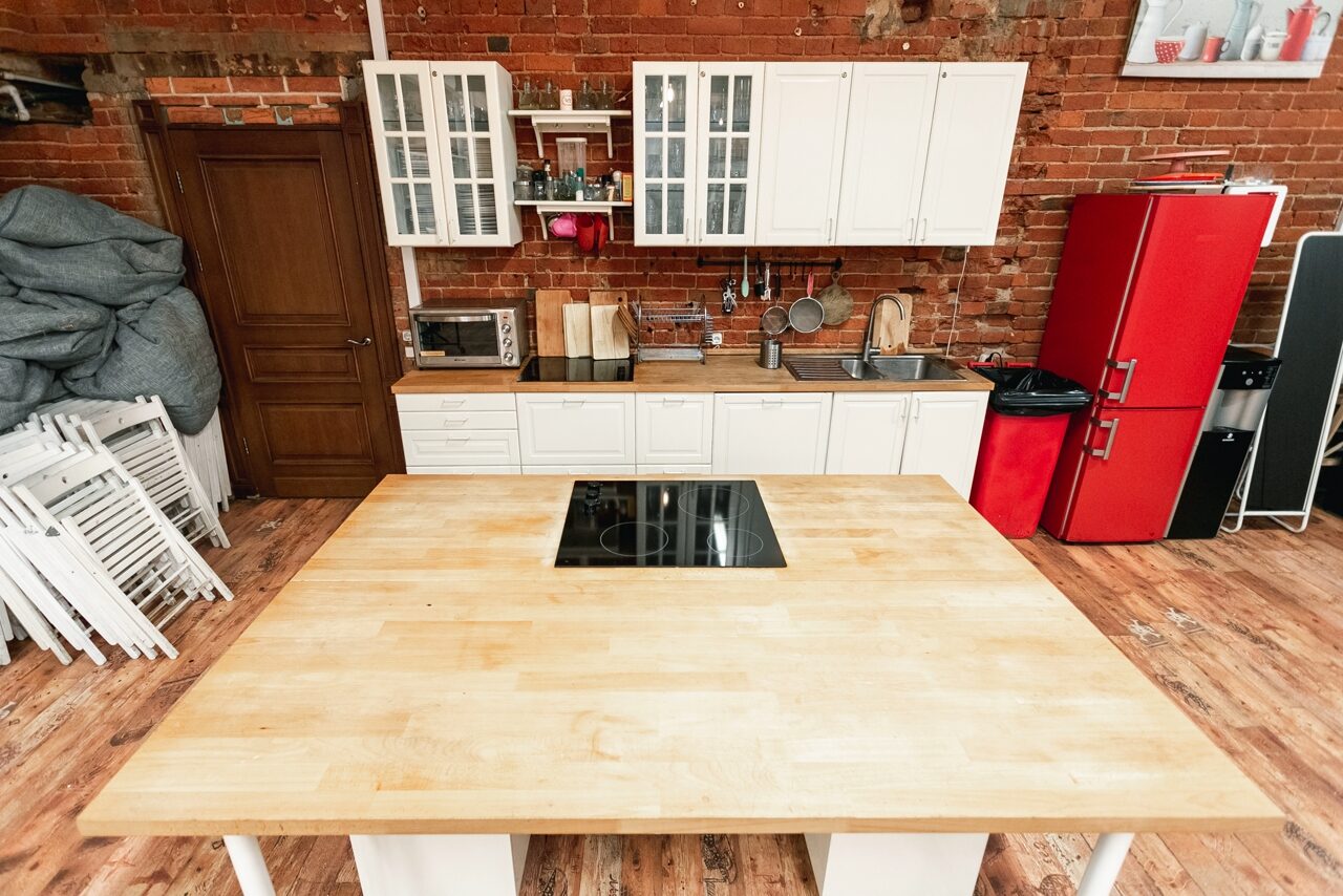 Арендовать Уютный лофт с внутренним двориком