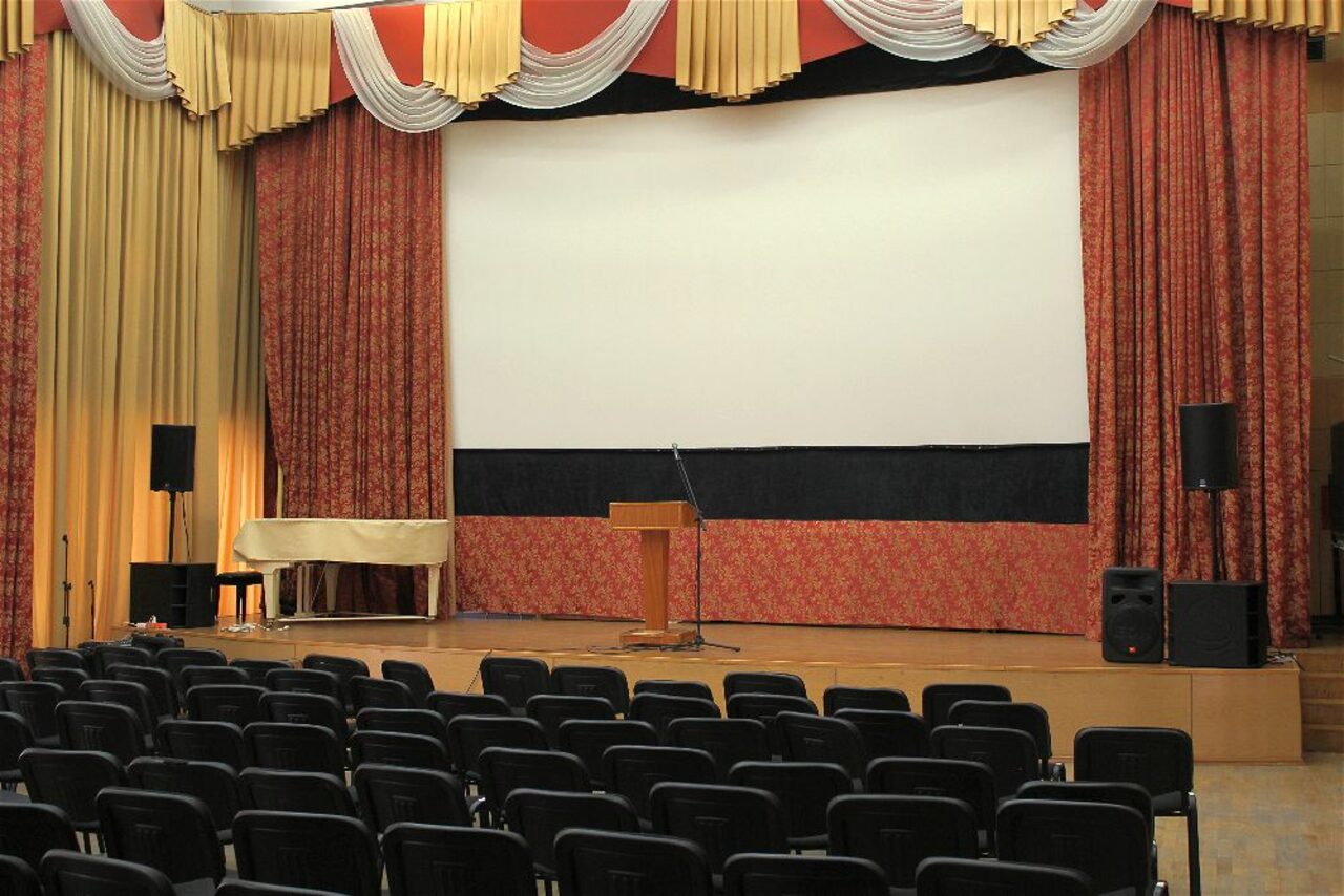 Арендовать ДК с роялем 