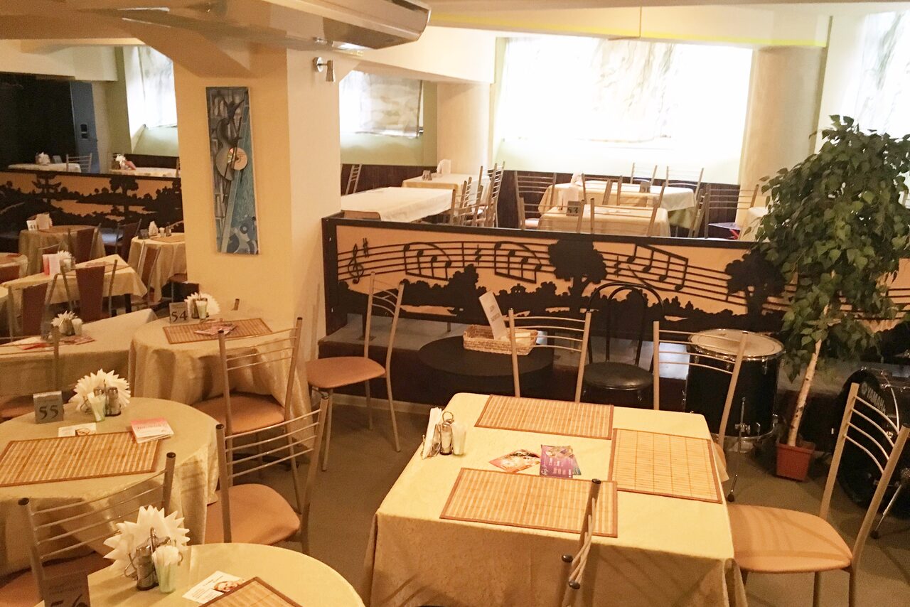 Арендовать Концертная площадка на Цветном