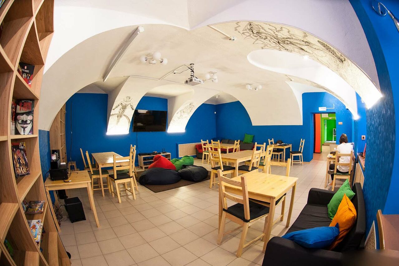 Арендовать Антикафе для праздников и лекций