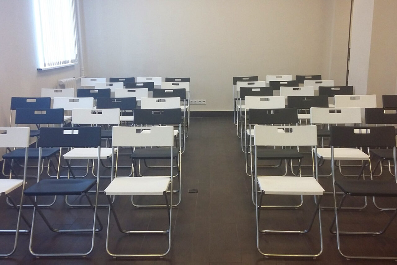 Арендовать Учебная аудитория в центре 