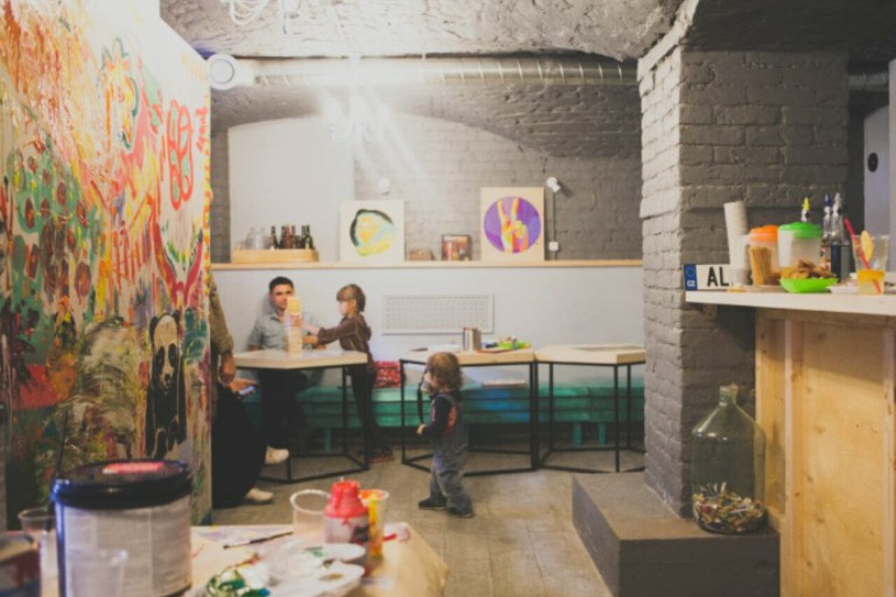 Арендовать Арт Пространство Cubicle Loun