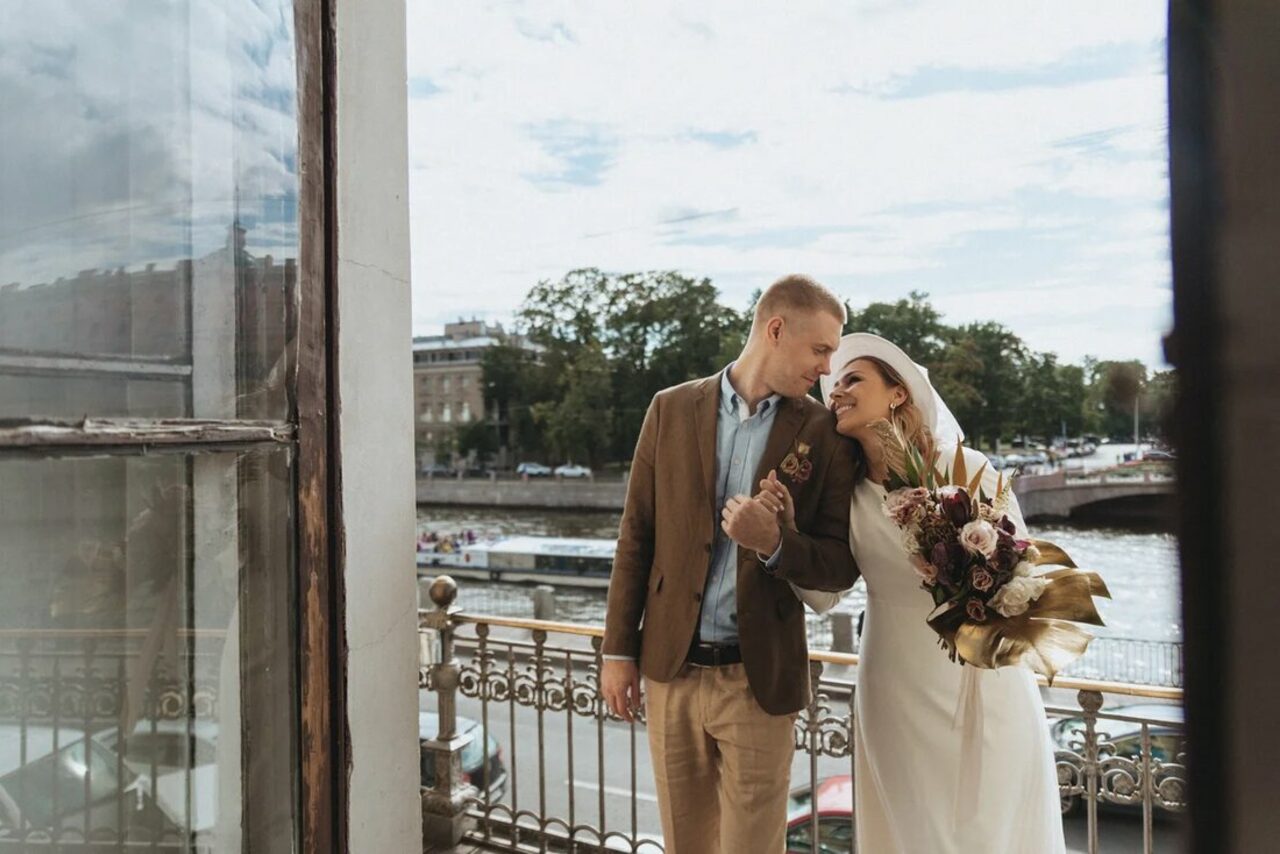 Арендовать Голицын Холл. Лофт с видом на Фонтанку 