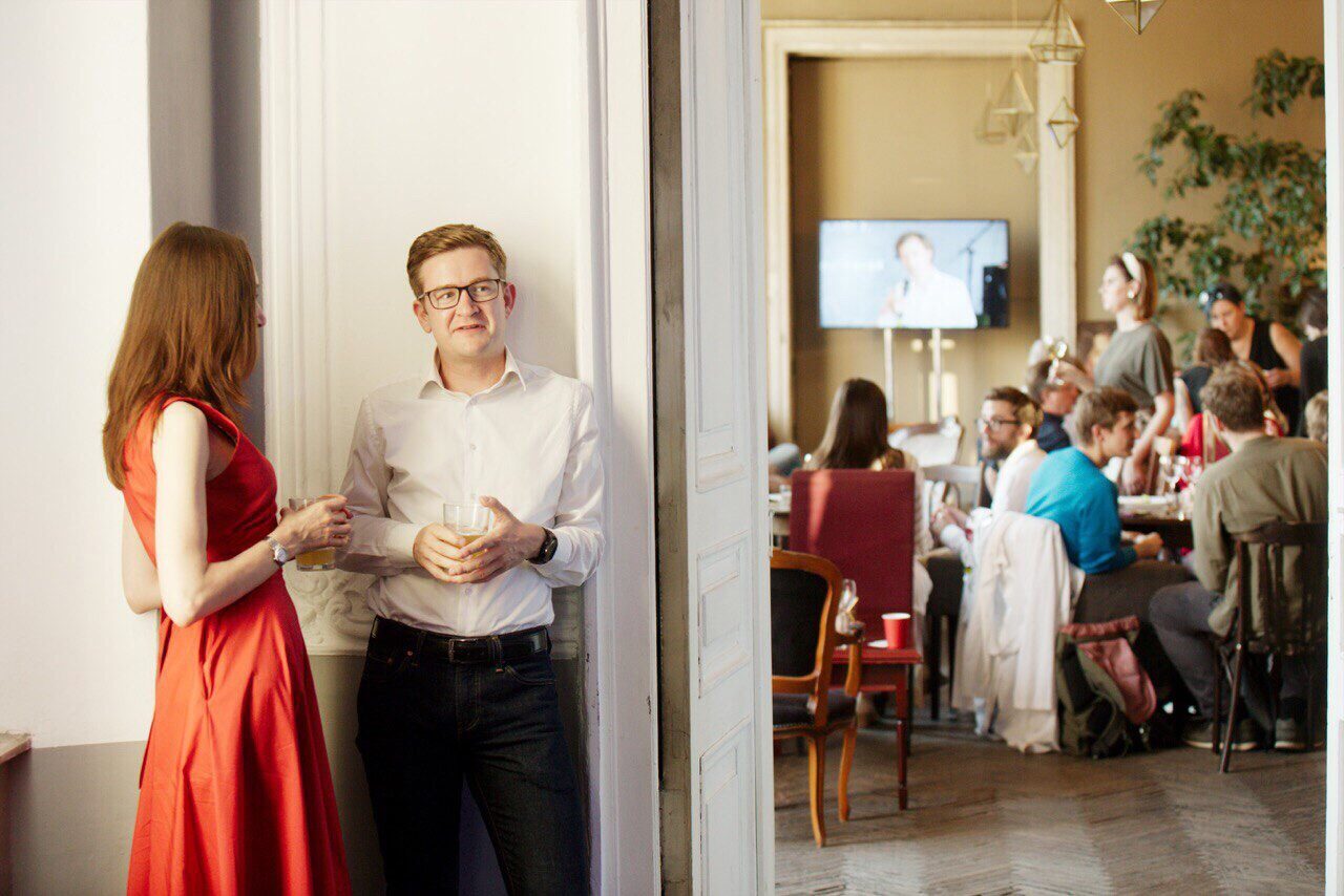 Арендовать Голицын Холл. Лофт с видом на Фонтанку 