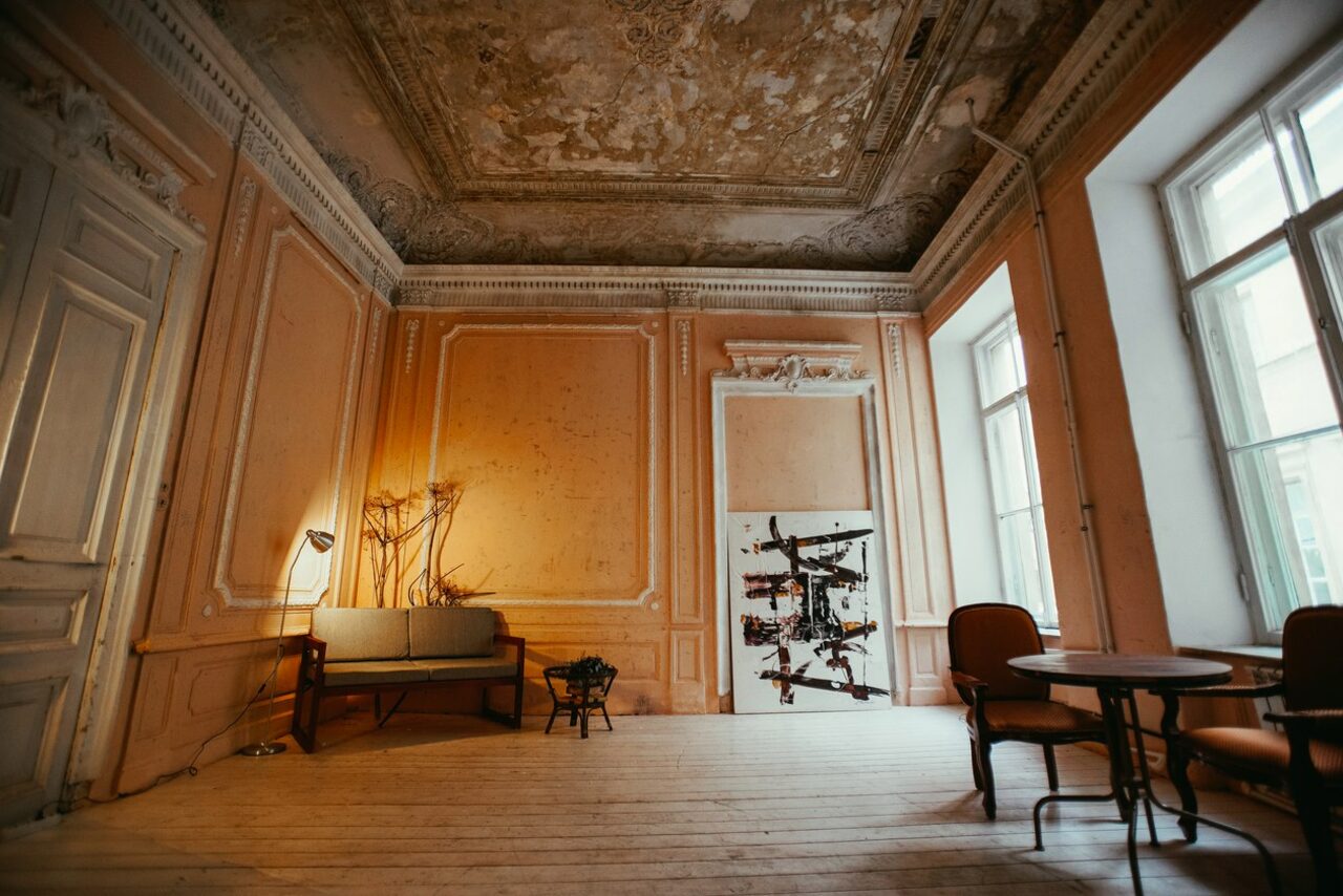 Арендовать Голицын Холл. Лофт с видом на Фонтанку 