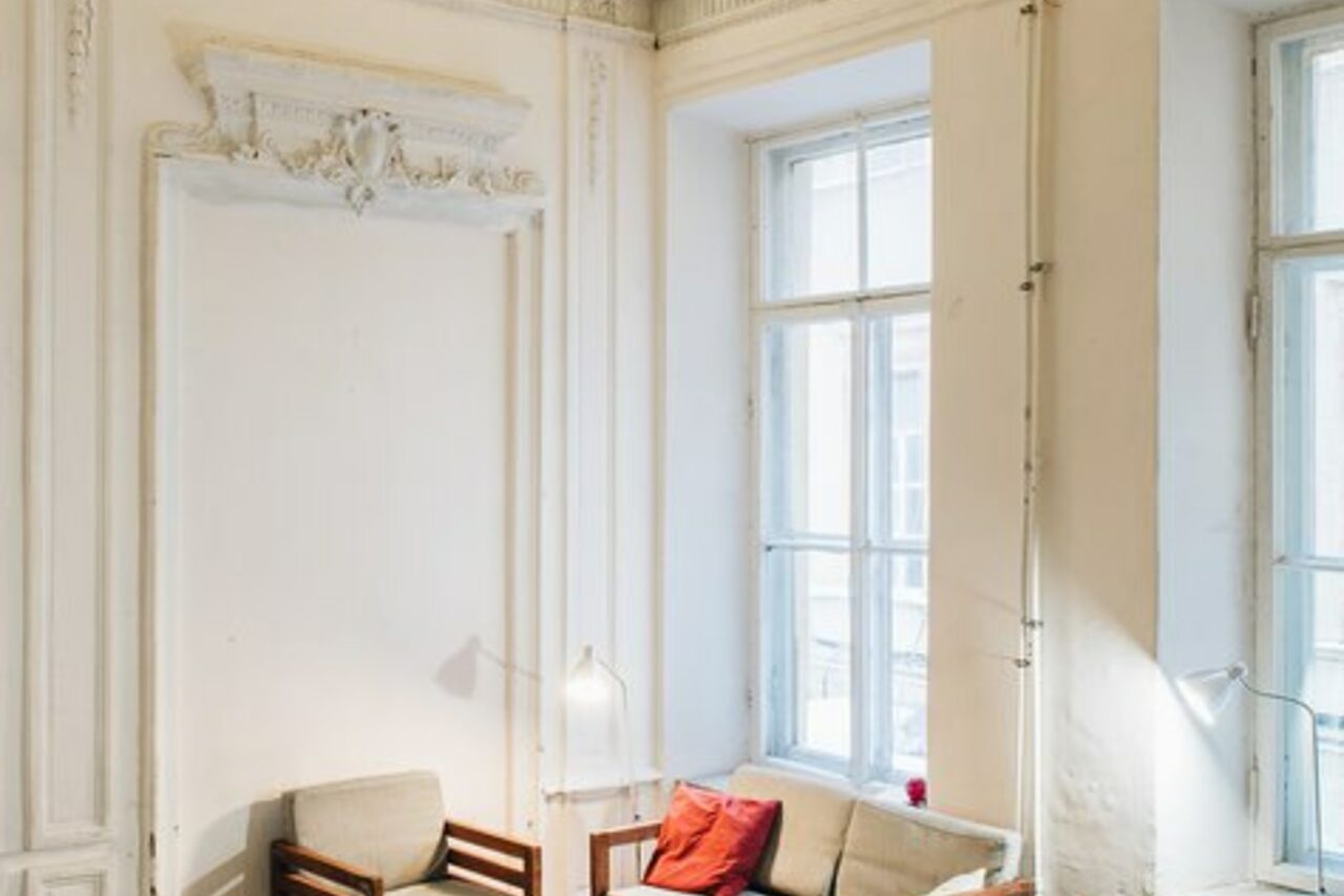 Арендовать Голицын Холл. Лофт с видом на Фонтанку 