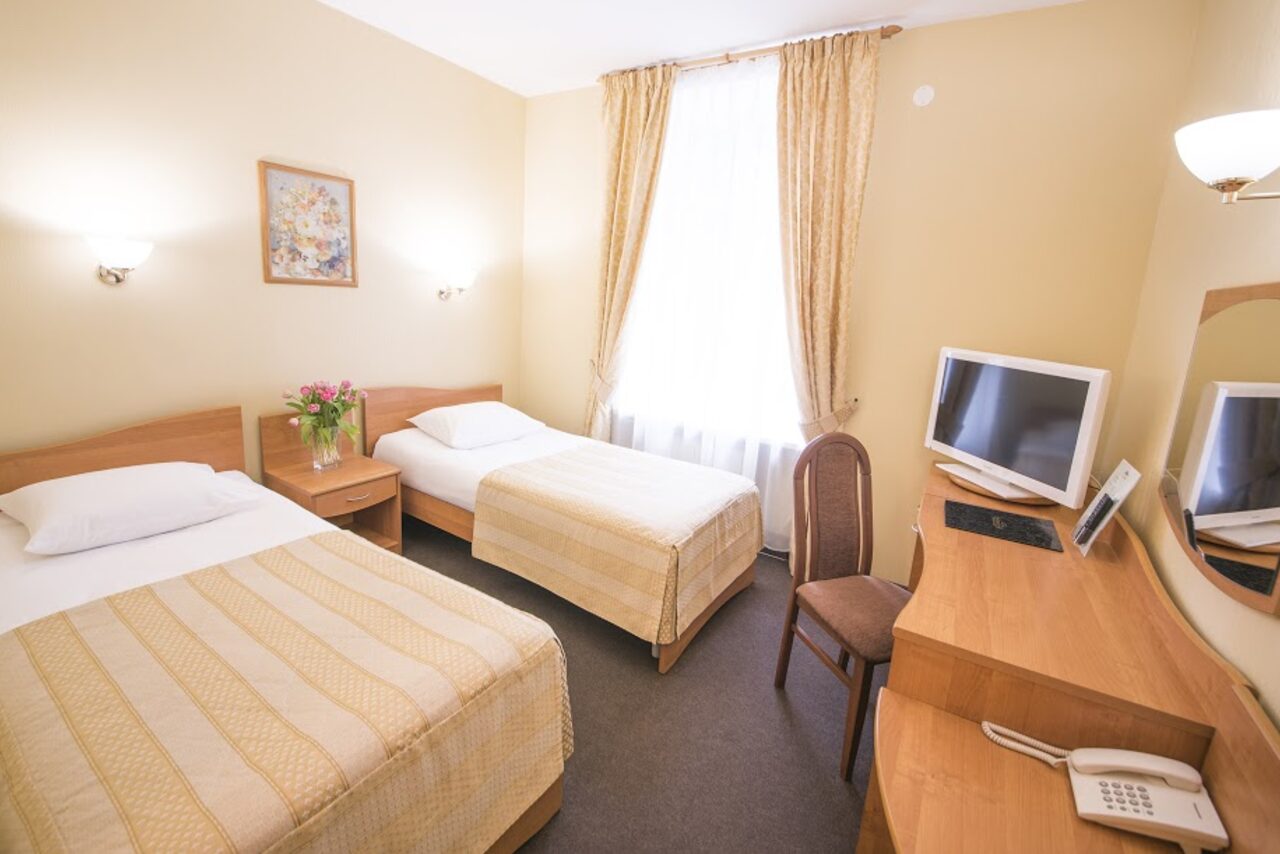 Арендовать City Hotel Group