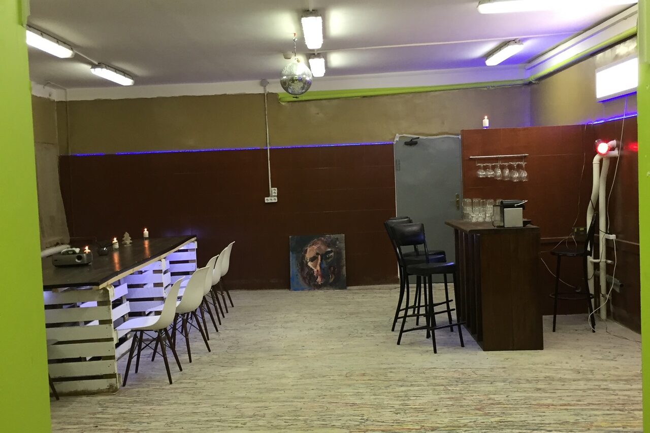 Арендовать Неформальный лофт