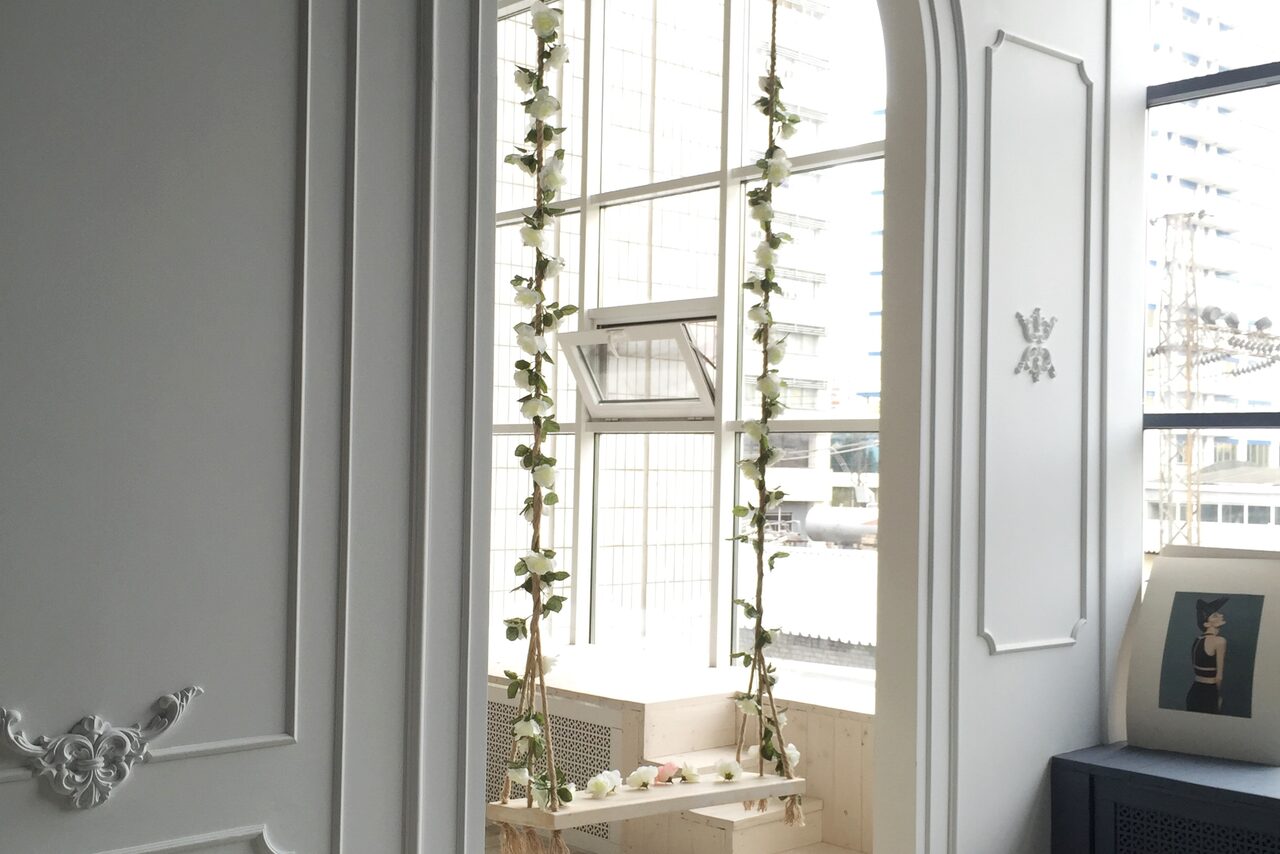 Арендовать Студия с панорамными окнами