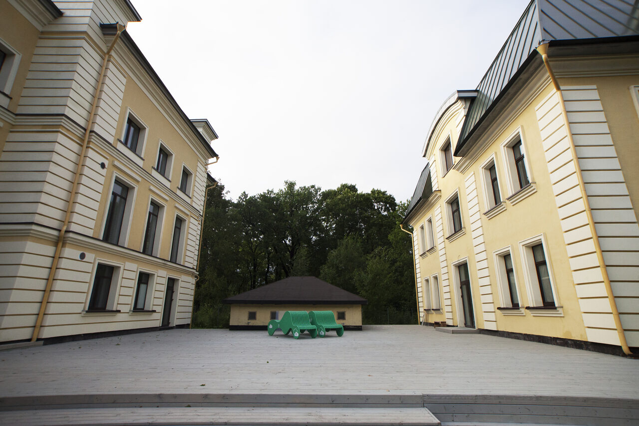 Арендовать Резиденция искусств и технологий Особняк с мансардой