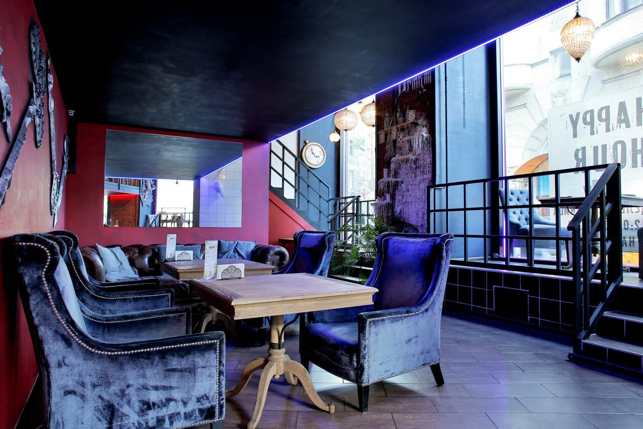 Арендовать Двухуровневое кальянное пространство