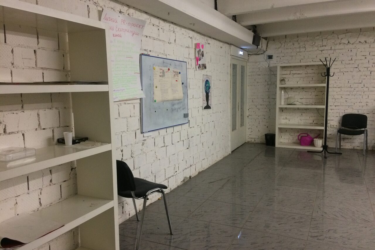 Арендовать Атмосфера Лофтовый зал на Преображенке