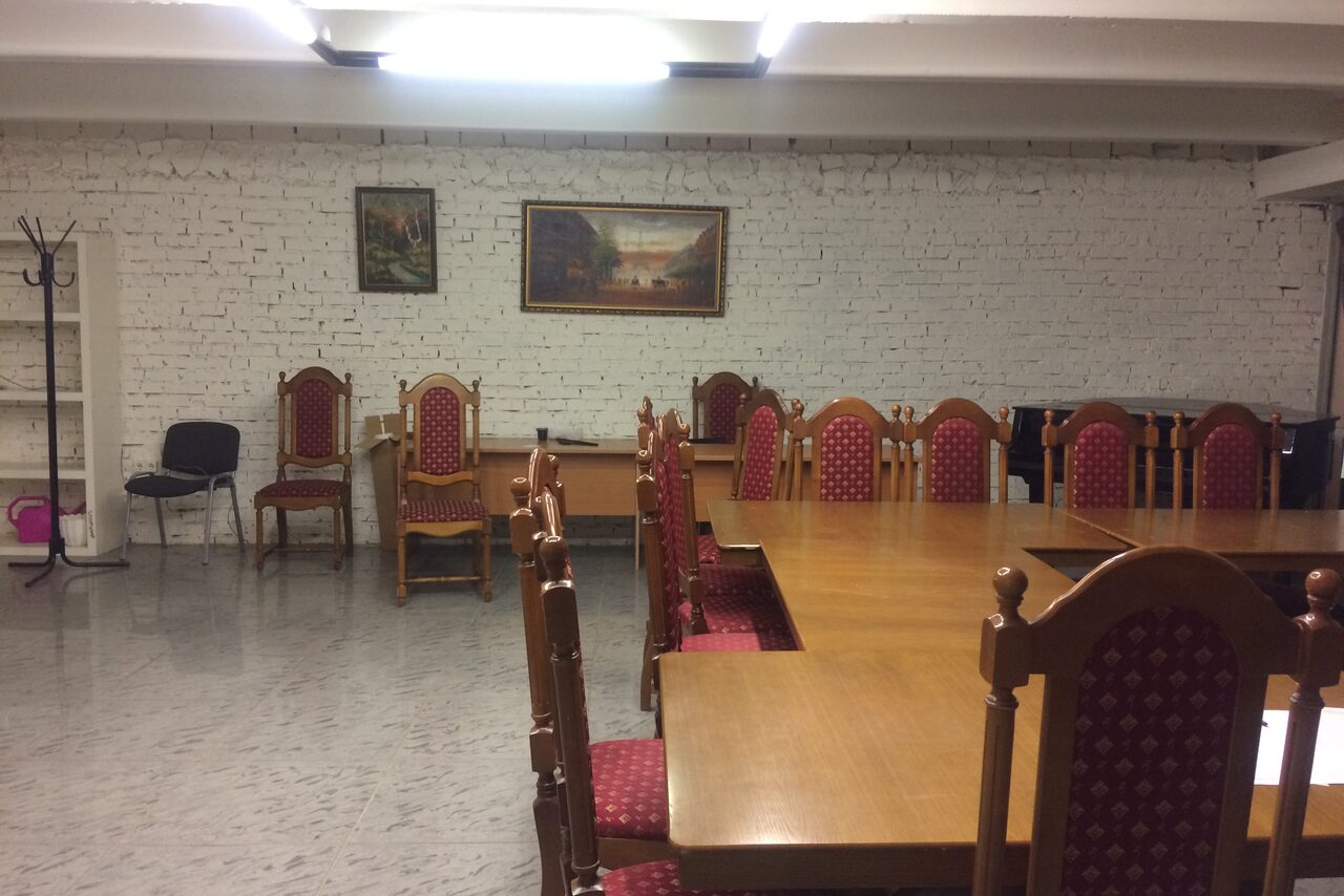 Арендовать Атмосфера Лофтовый зал на Преображенке