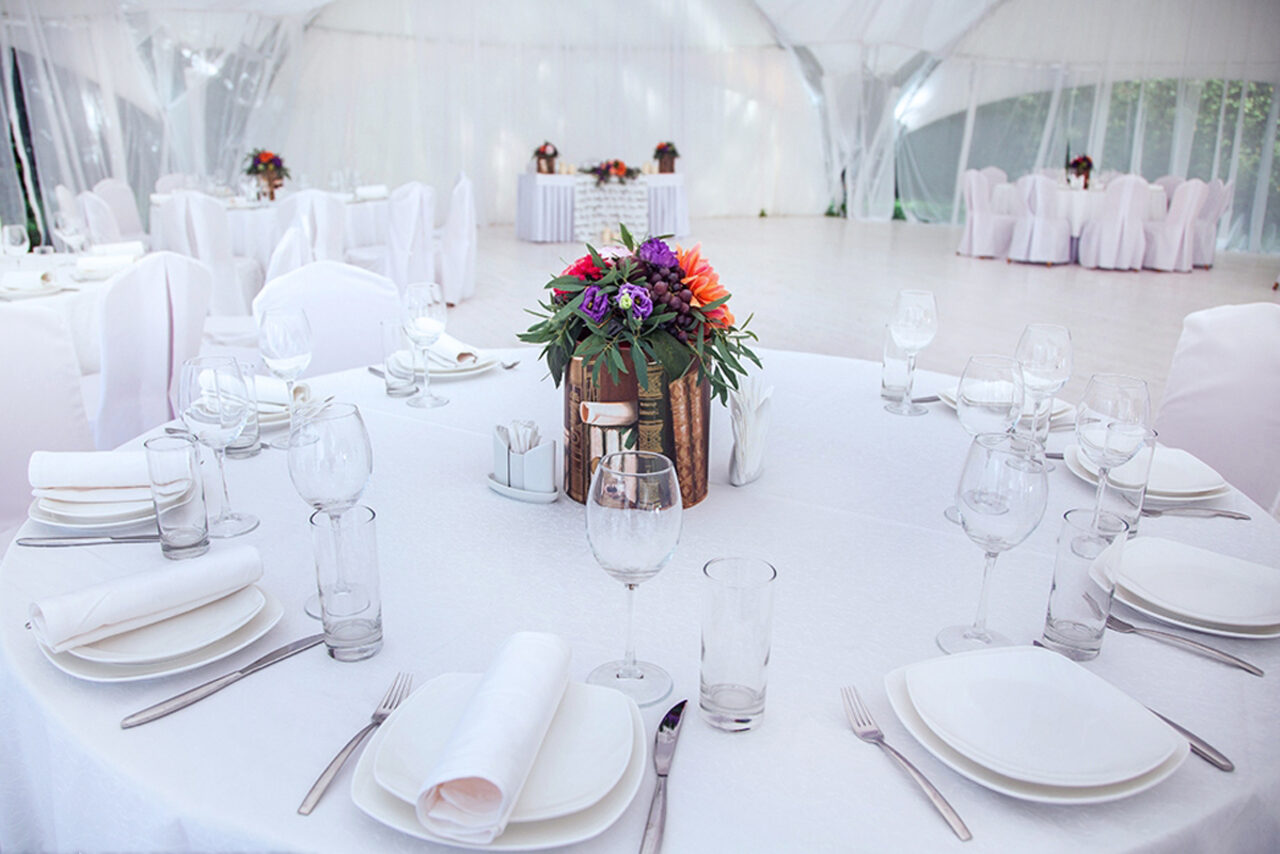 Арендовать Friend Studio Шатер в усадьбе на Варшавке