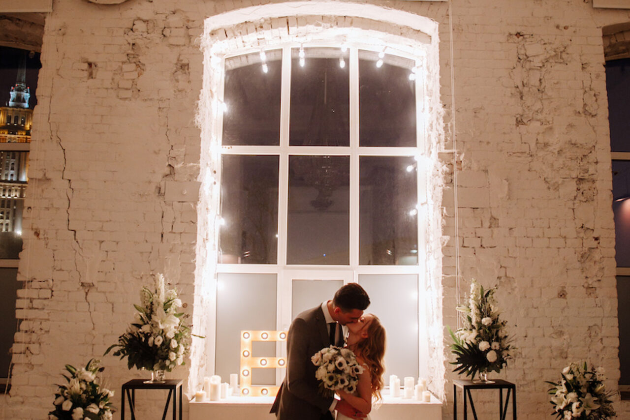 Арендовать 3f-loft Лофт-пространство в белом кирпиче