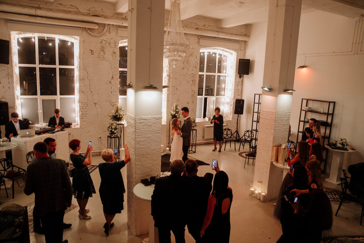 Арендовать 3f-loft Лофт-пространство в белом кирпиче