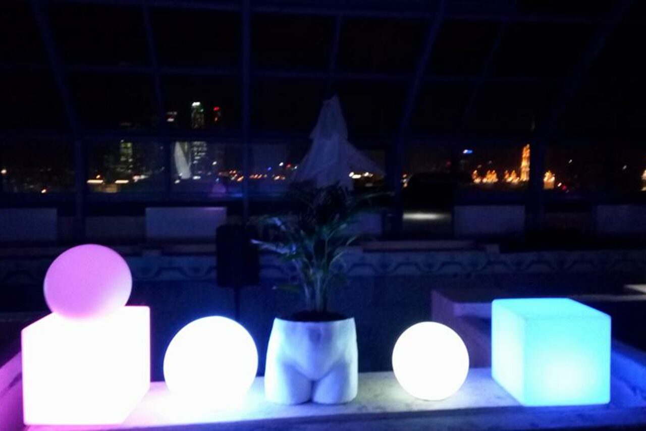 Арендовать Крыша с хорошим обзором в центре Москвы