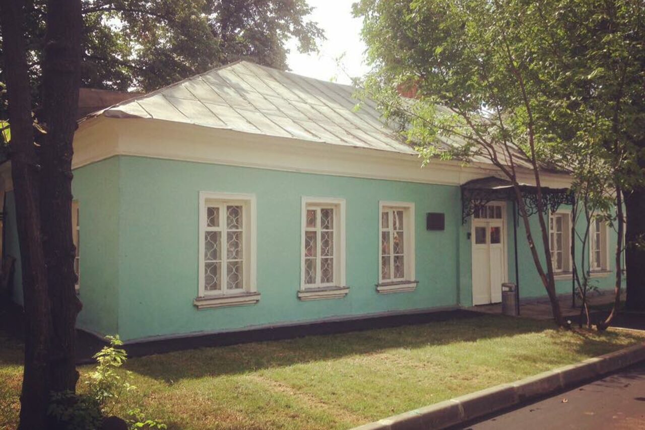 Арендовать Lemon Haze Лофт-особняк в центре Москвы