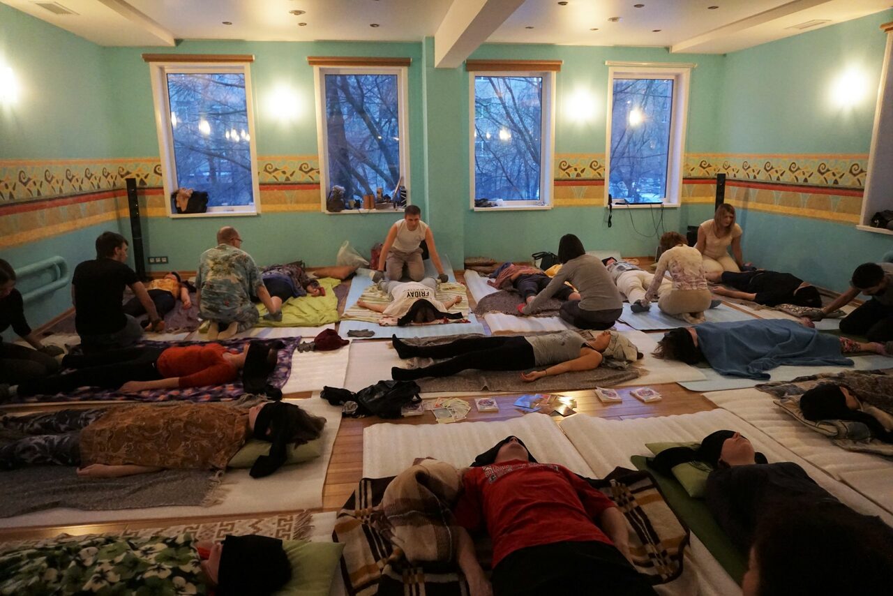 Арендовать Семейный центр интегрального развития "Древо Зал с зеркалами