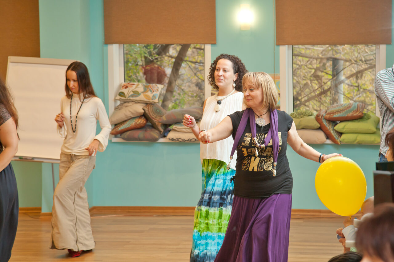 Арендовать Семейный центр интегрального развития "Древо Зал с зеркалами