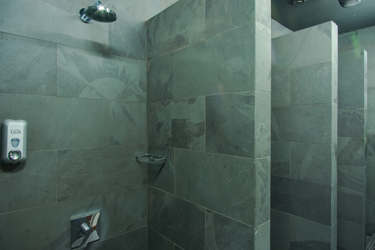 Арендовать Фитнес-студия EASTETICA Массажный кабинет с гречишным матом