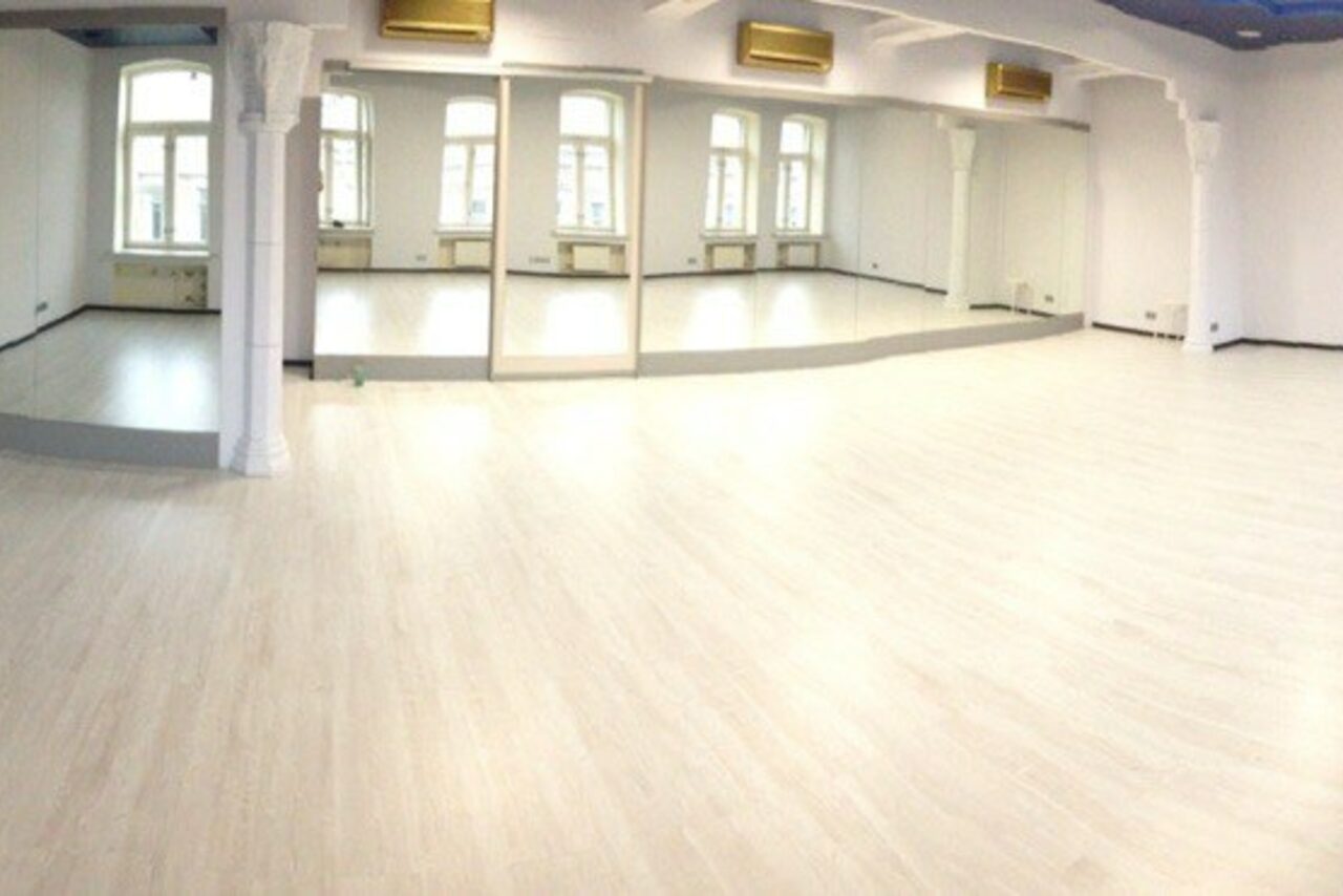 Арендовать Школа танцев Effort Танцевальный зал на Чернышевской