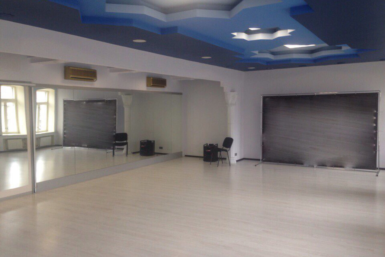 Арендовать Школа танцев Effort Танцевальный зал на Чернышевской