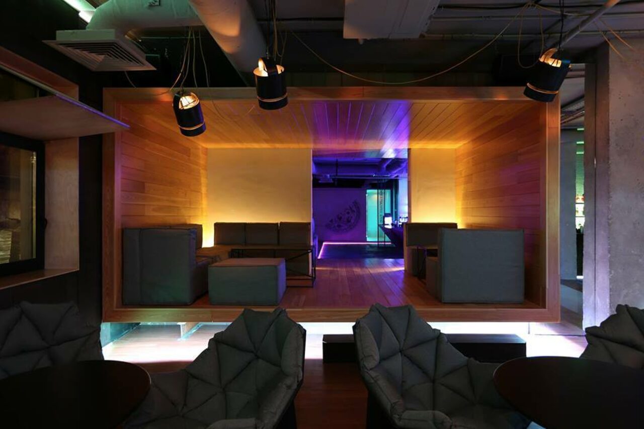 Арендовать Offshore Bar