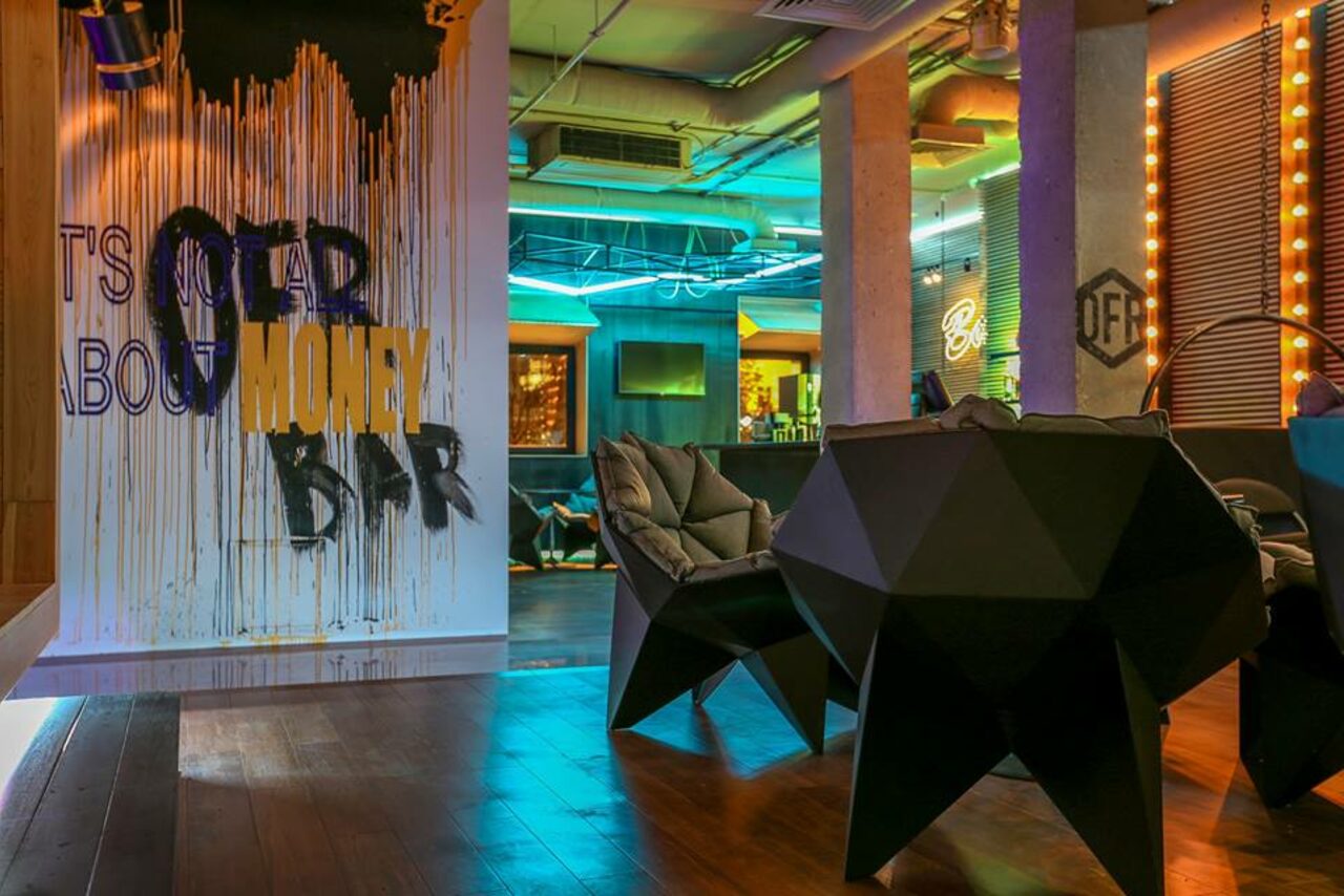 Арендовать Offshore Bar