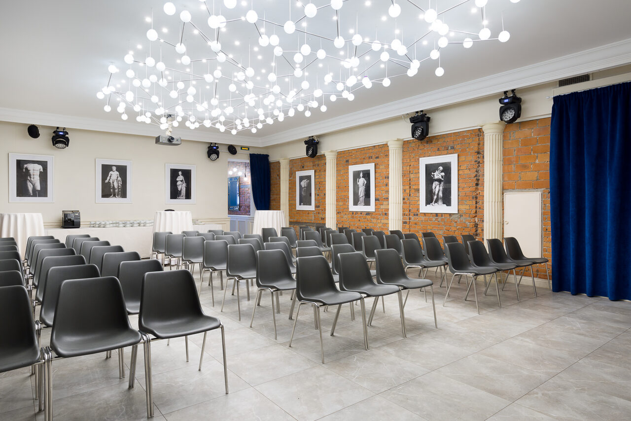 Арендовать Игры Разума Конференц-зал с оборудованием