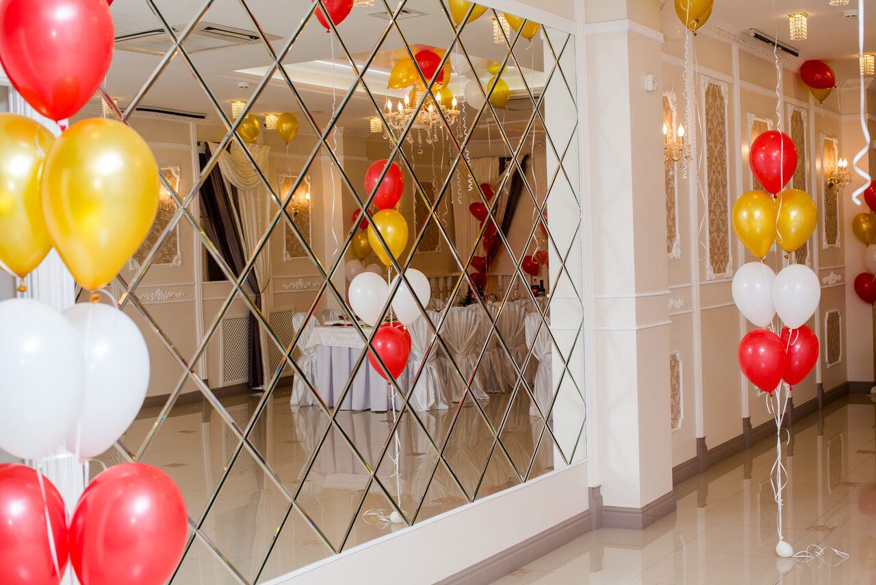 Арендовать Зал Версаль