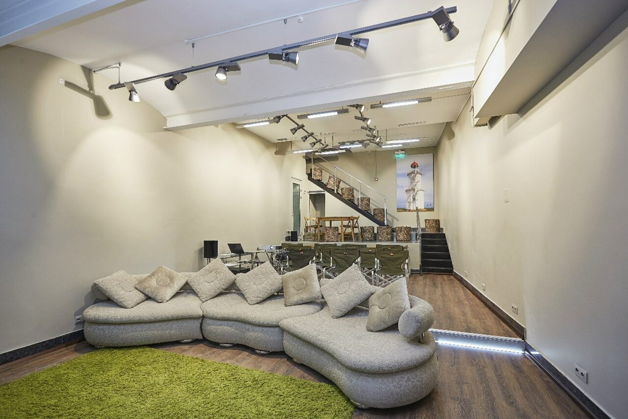 Арендовать Custos Hotels Мини-лофт в центре Москвы