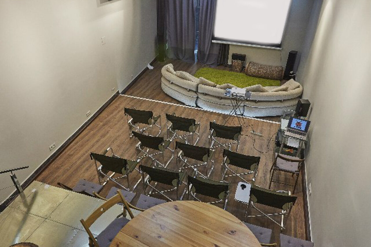 Арендовать Custos Hotels Мини-лофт в центре Москвы