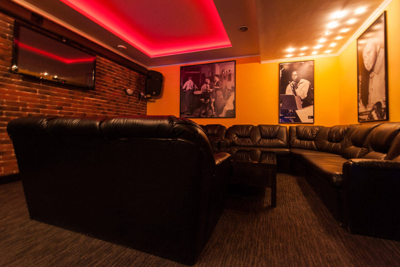 Арендовать Ресторан Арена Олимп Лофт в лофте