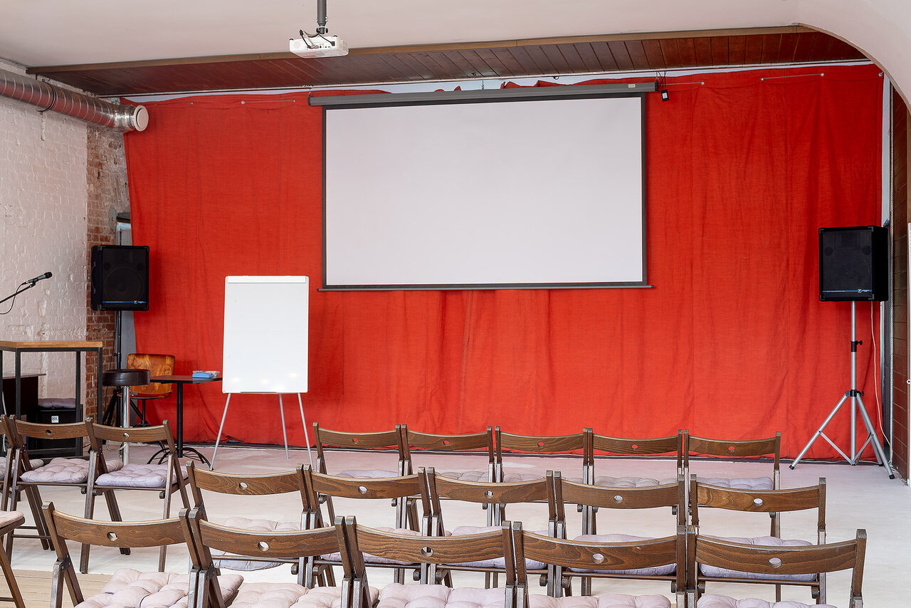 Арендовать Лофт Фарфор на Бауманской