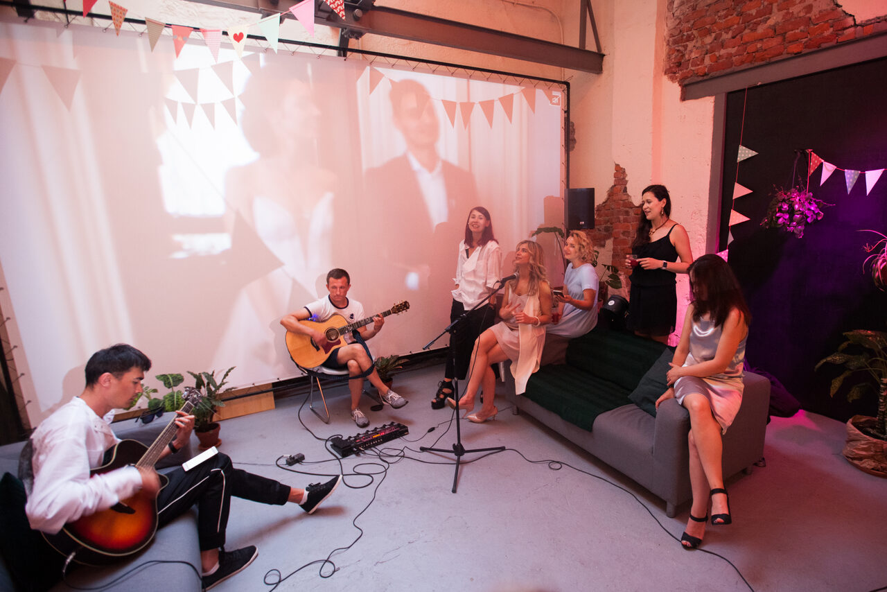 Арендовать Otherside. Лофт со стеклянным куполом 