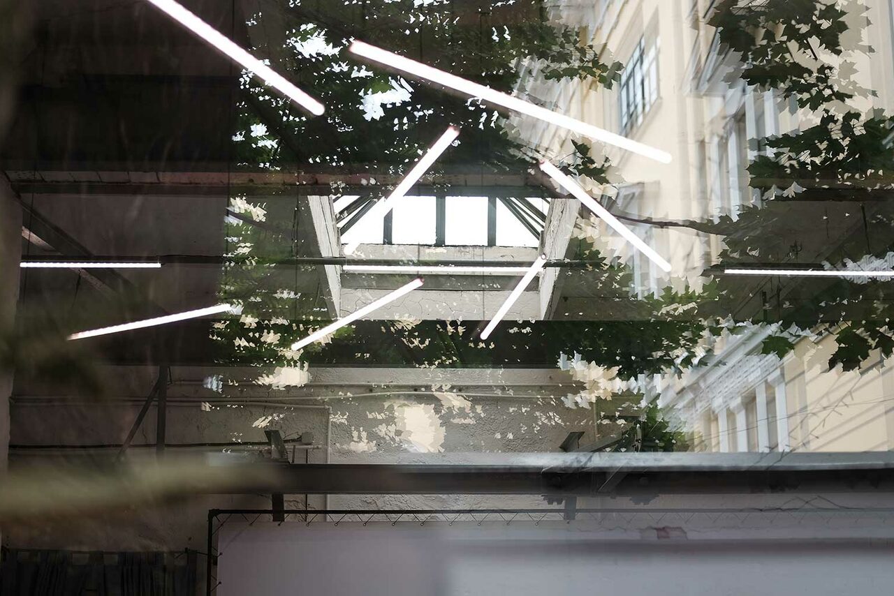 Арендовать Otherside. Лофт со стеклянным куполом 