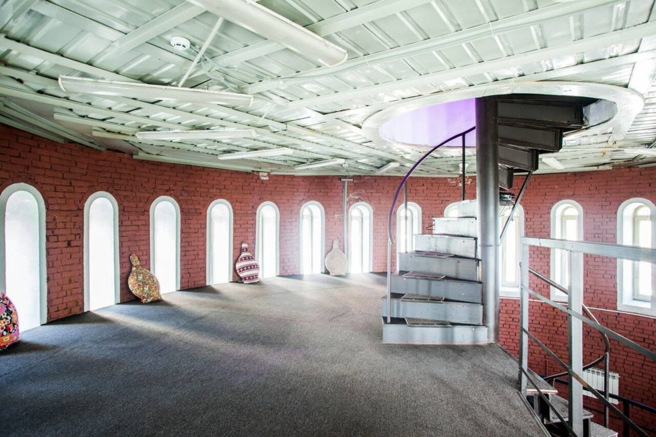 Арендовать Art-Studio Artefact Свадебный лофт в башне