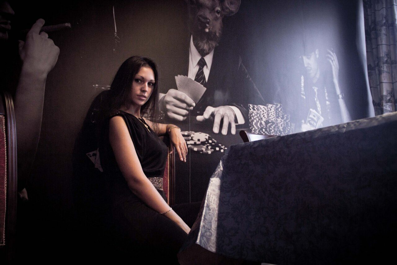 Арендовать Зал с большим круглым столом