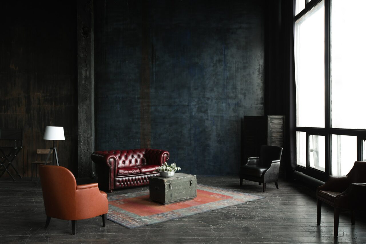 Арендовать Obscur Studio Лофт с витражными окнами