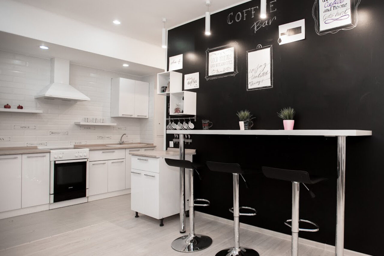 Арендовать Арт-лофт Окошки. Лофт-квартира с кухней