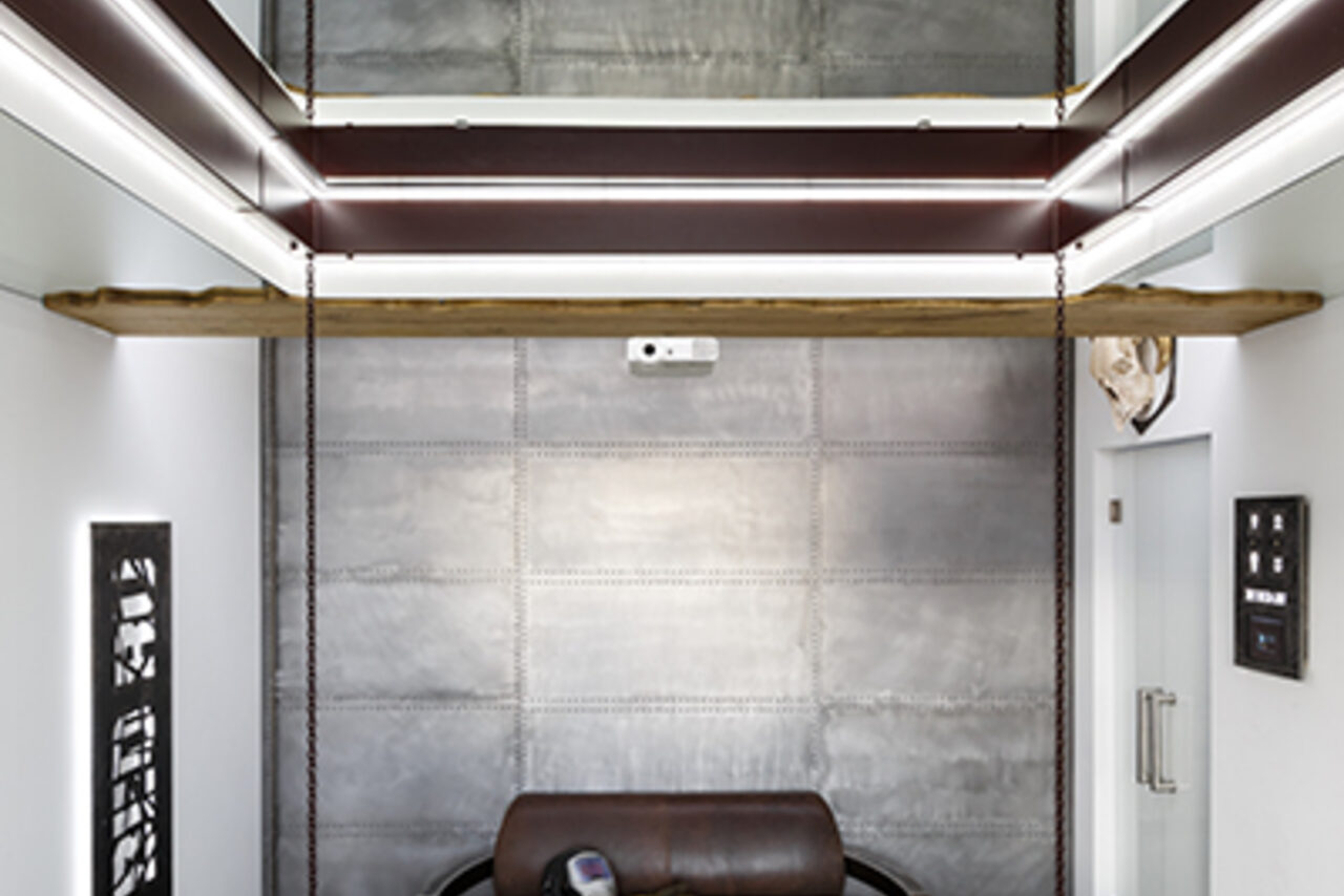 Арендовать Пространство в индустриальном стиле для вечеринок