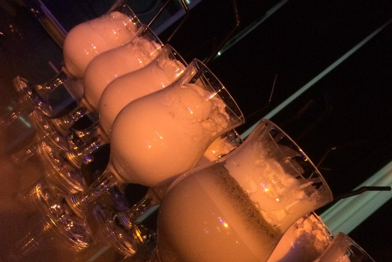 Арендовать Мослабиринт и Железяки Зал с приглушенным освещением