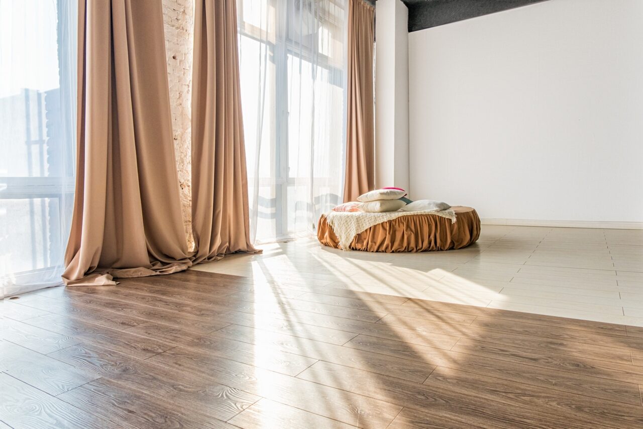 Арендовать WhitePlace. Лофт-студия с подиумом