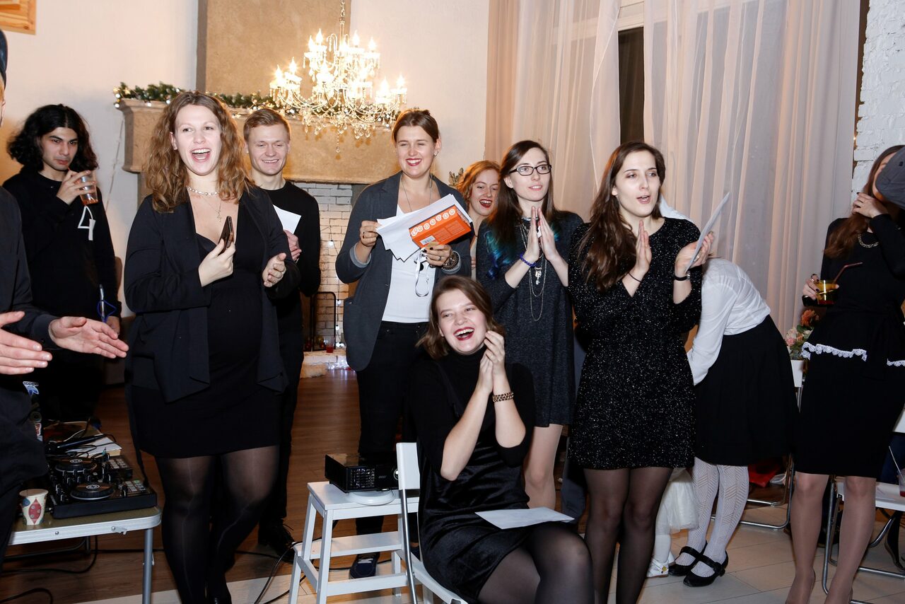 Арендовать WhitePlace. Лофт-студия с подиумом