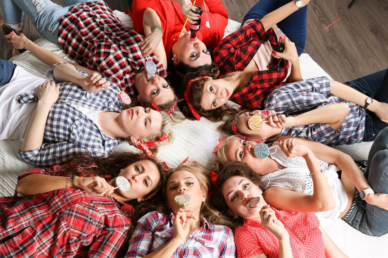 Арендовать WhitePlace. Лофт-студия с подиумом