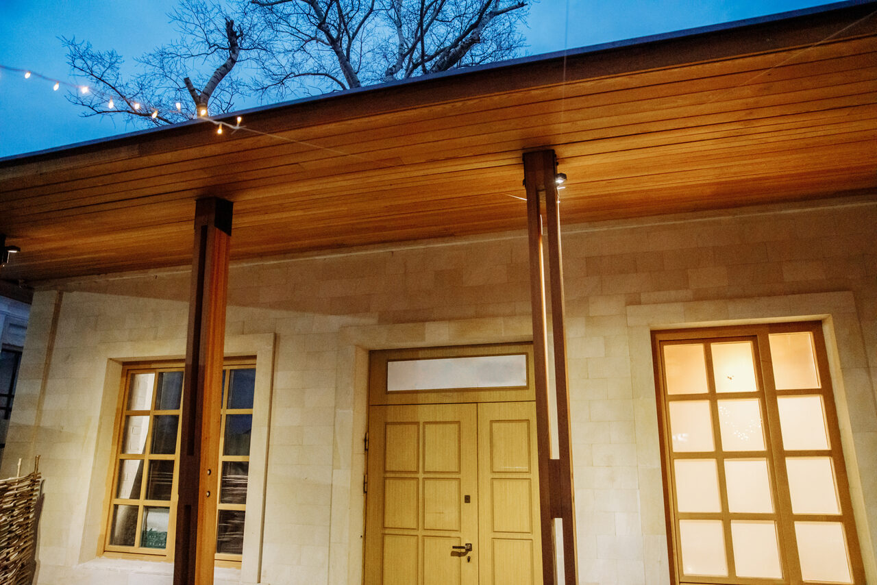 Арендовать SOULFULLOFT Лофт с белыми стенами