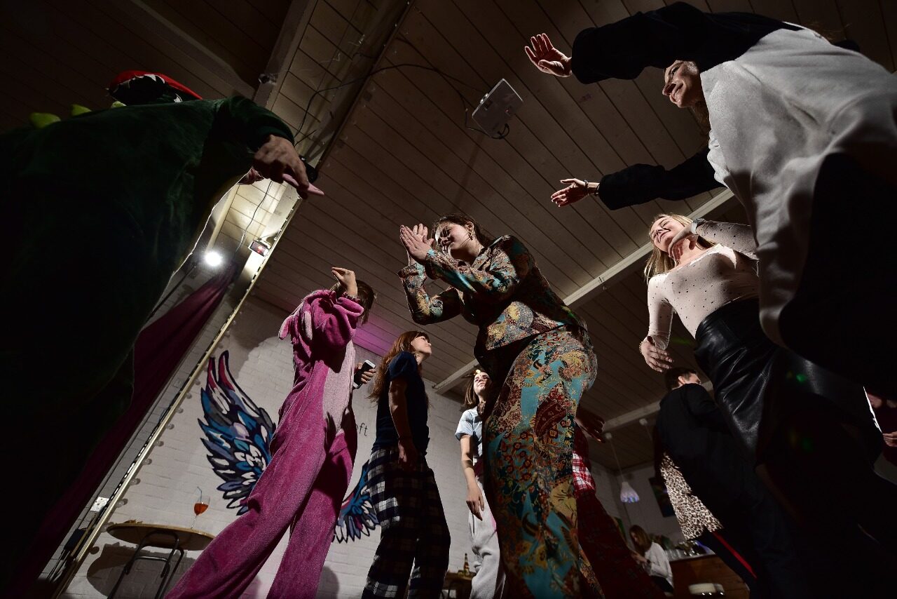 Арендовать SOULFULLOFT Лофт с белыми стенами