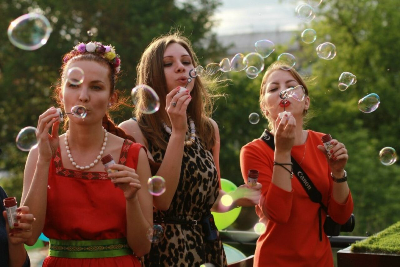 Арендовать Летняя веранда на крыше в центре Москвы