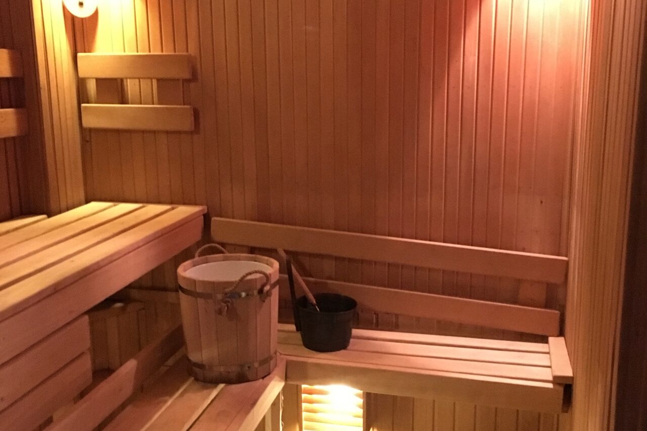 Арендовать Универсальная площадка для вечеринок с аква зоной